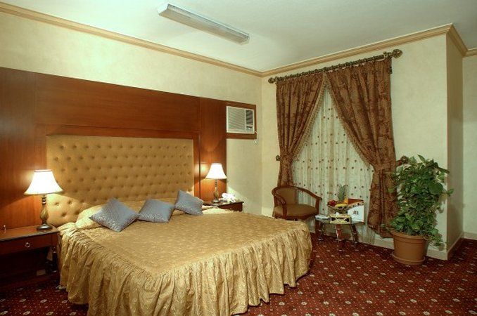 Al Mahmal Palestine Hotel Jeddah